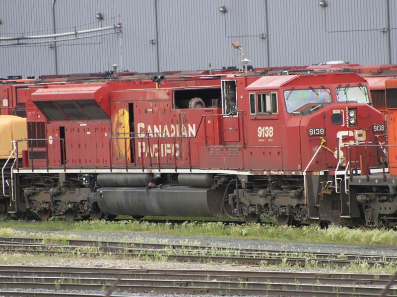 CP 9143 in Winnipeg