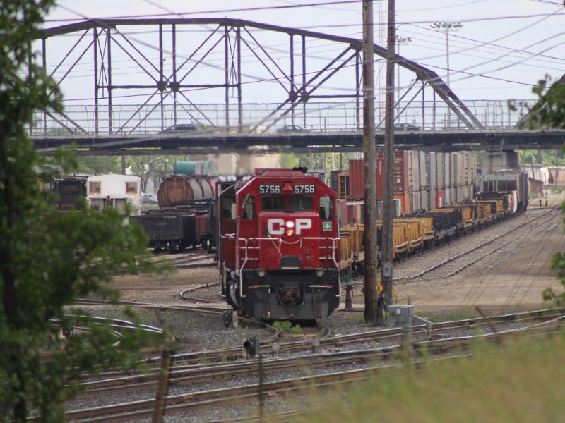 CP 5756 in Winnipeg