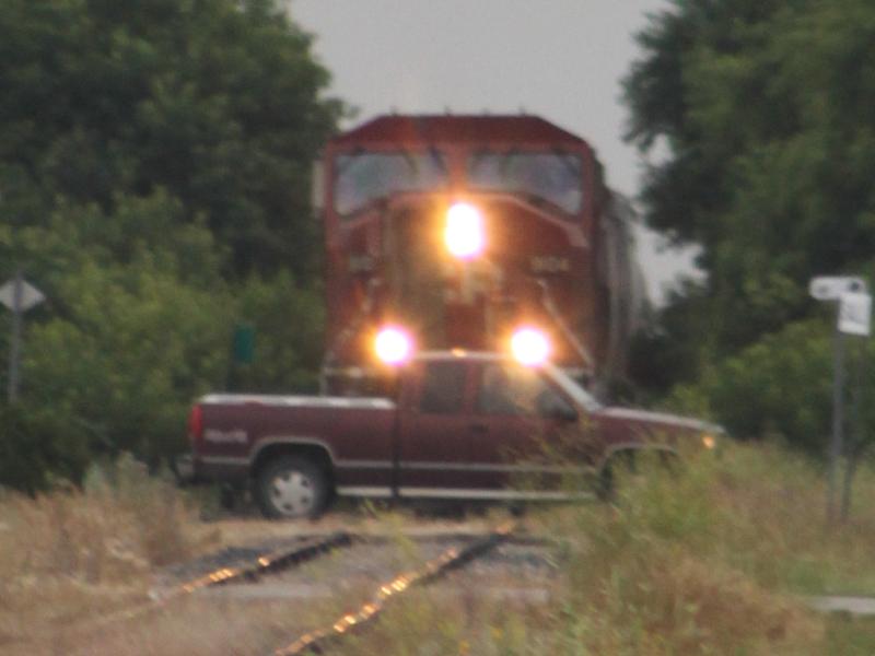 CP 9104 and truck