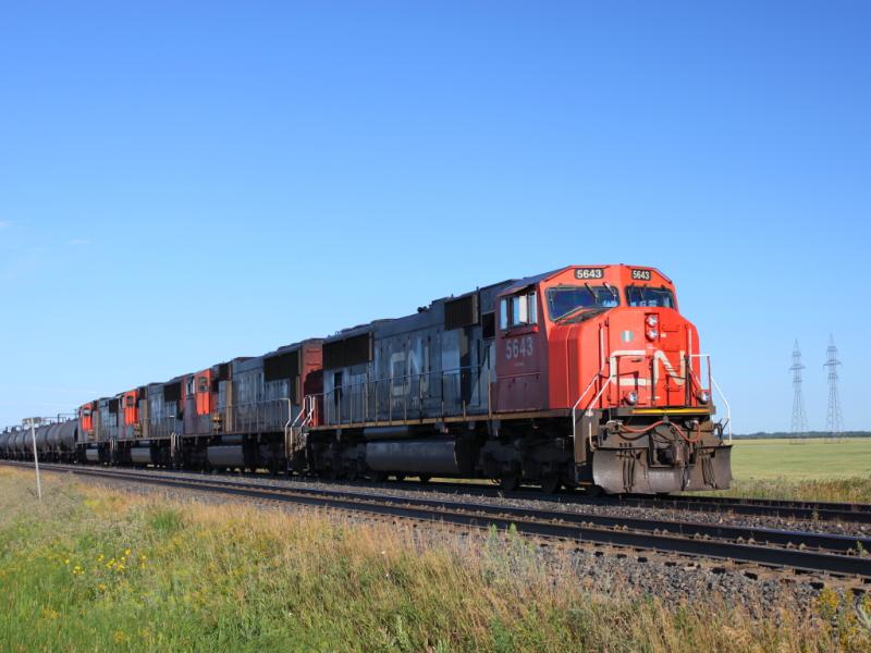 CN 5643 outside Winnipeg