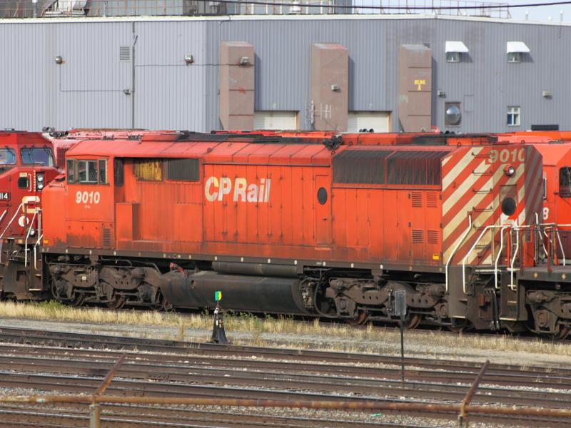 CP 9010 in Winnipeg