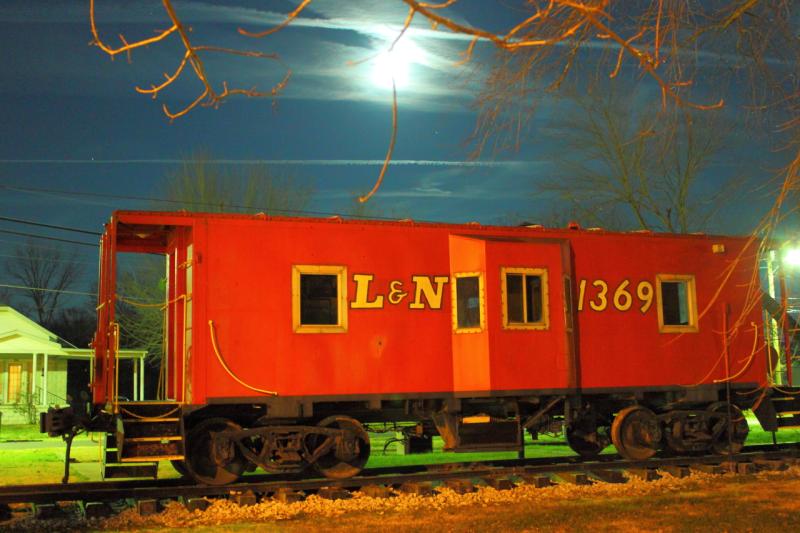 Louisville and Nashville caboose in Guthrie Kentucky