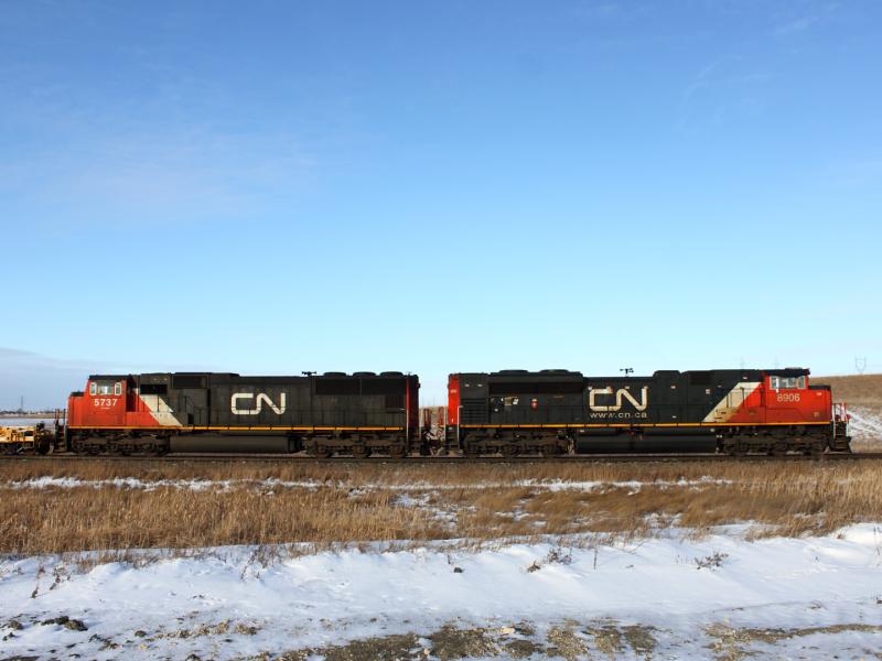 CN 8906 and 5737 crossing the Floodway