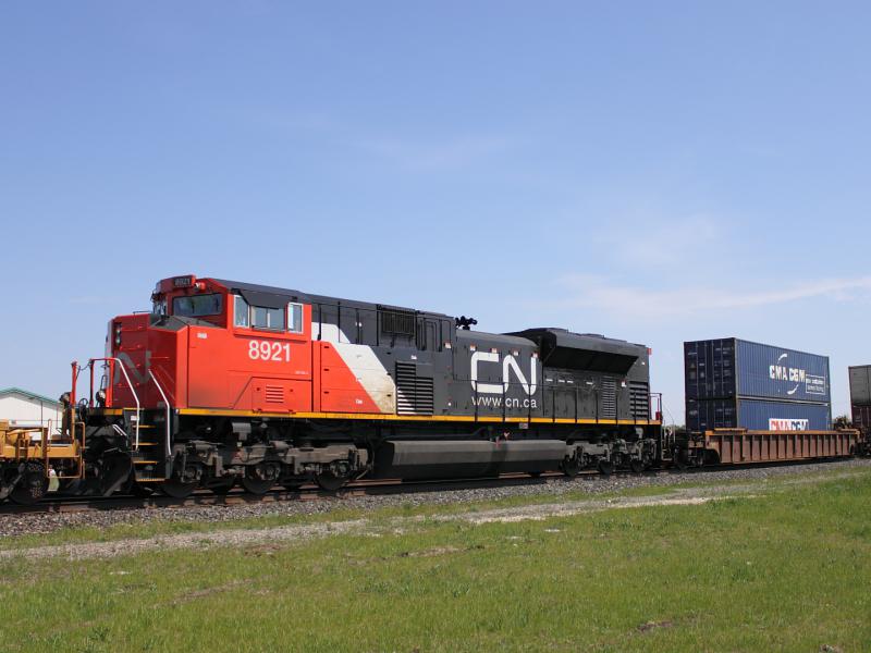 CN 8921 in Winnipeg