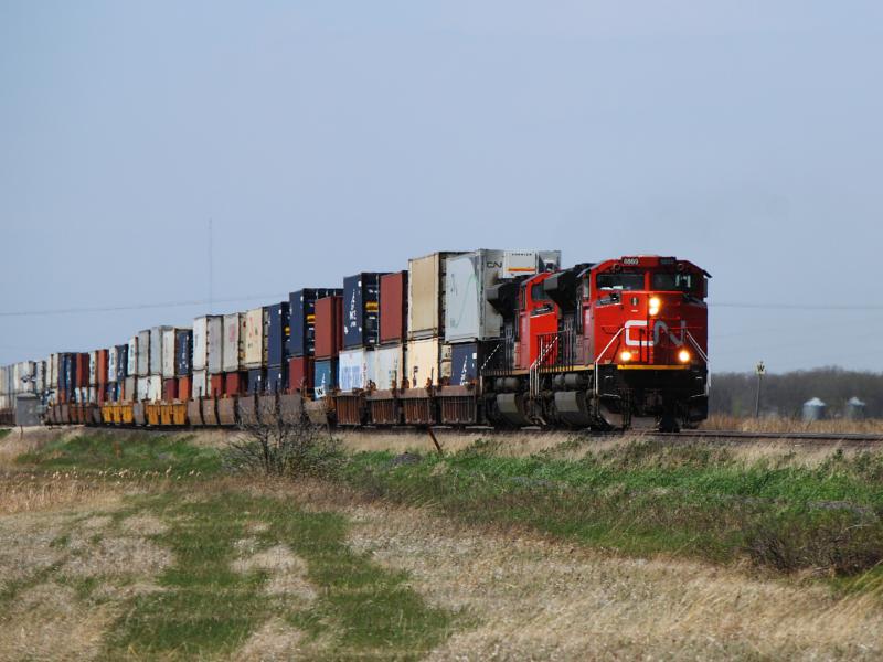 CN 8869 near Diamond