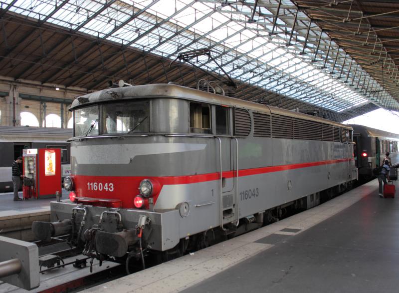 SNCF 116043 in Paris