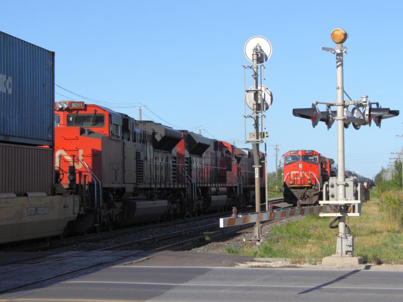 CN 2571 in Winnipeg