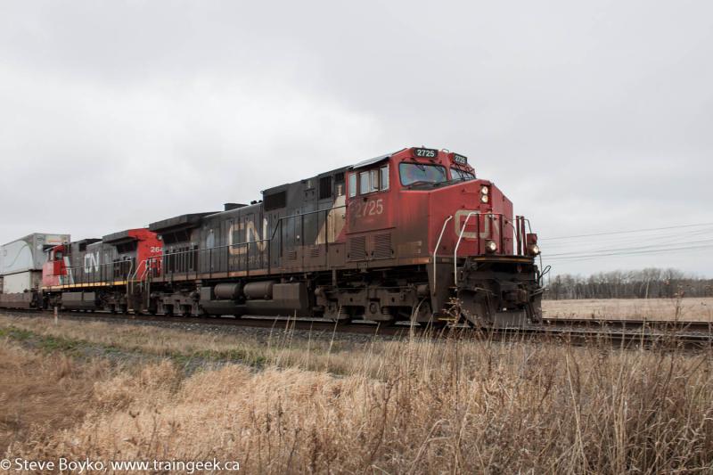 IC 2725 in Winnipeg