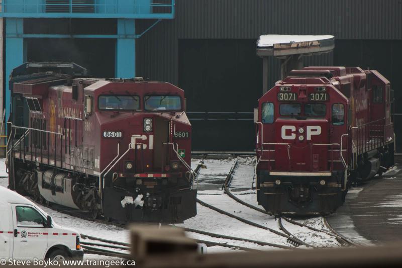 CP 8601 and CP 3071 in Calgary