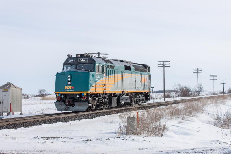 VIA 6446 running light outside Winnipeg