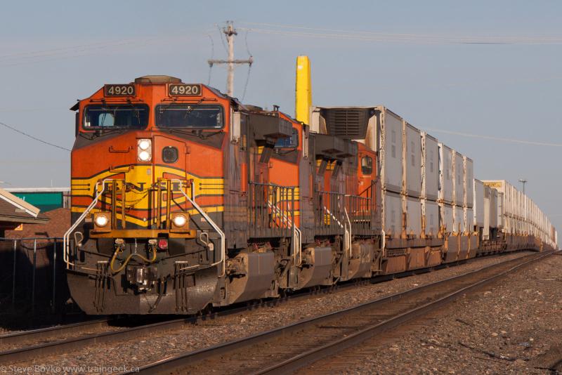 BNSF 4920 in Fargo