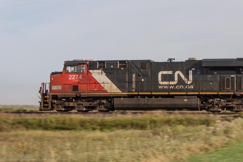 CN 2274 outside Winnipeg