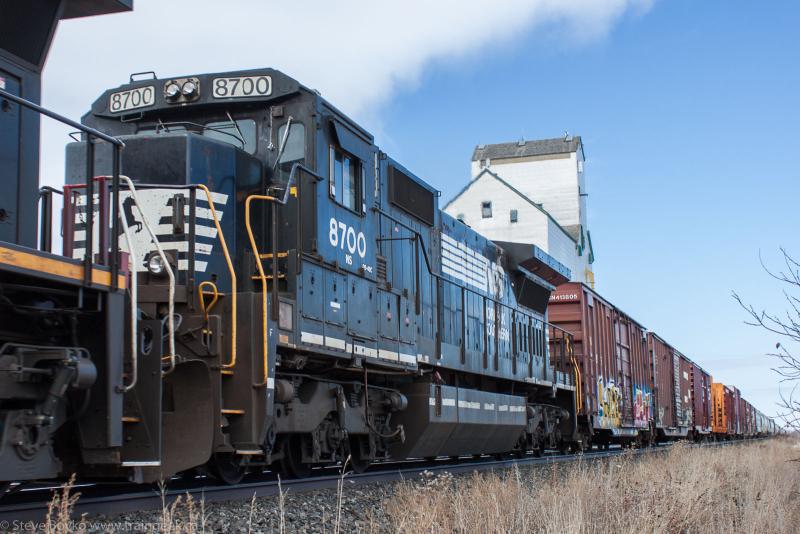 NS 8700 in Dufresne