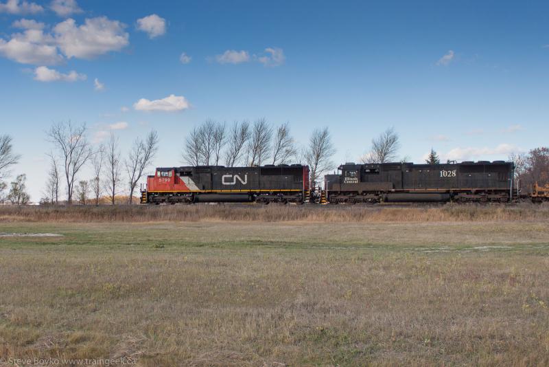 CN 5799 and IC 1028 in Winnipeg