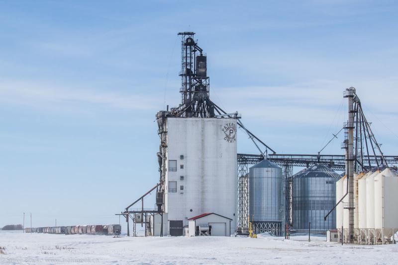 New Paterson grain elevator in Morris Manitoba