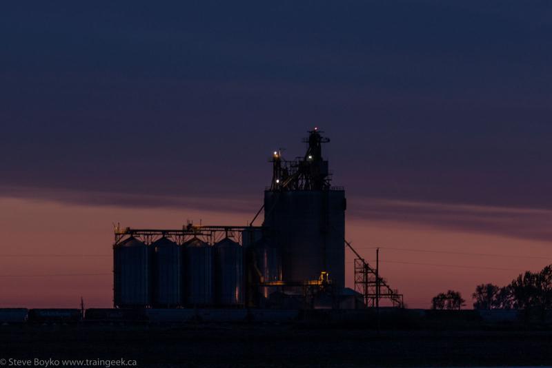 Viterra grain elevator at Tucker