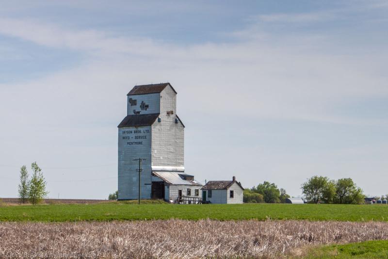 Mentmore grain elevator