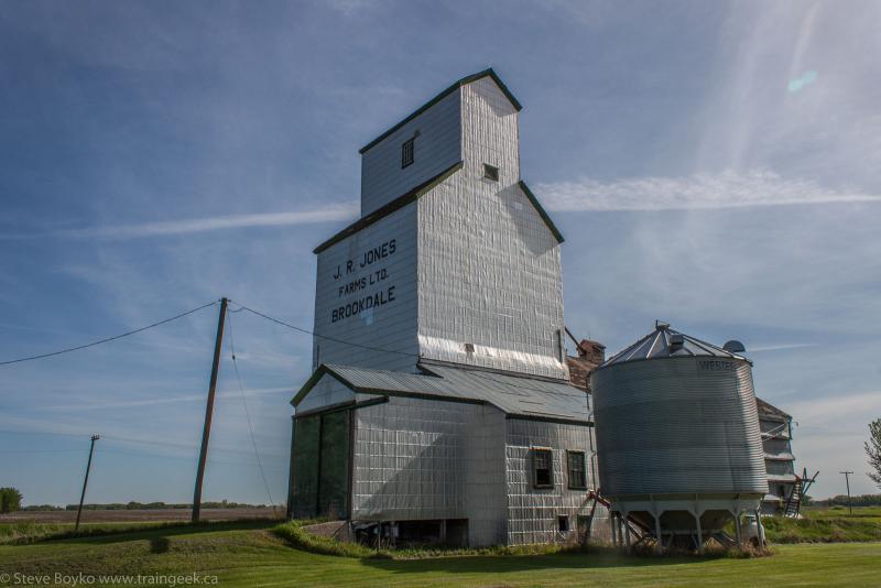 Brookdale grain elevator