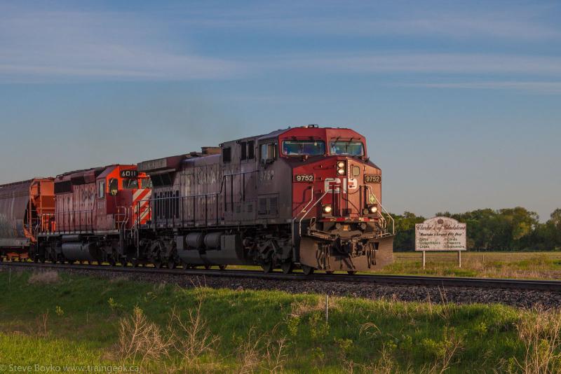 CP 9752 near Gladstone