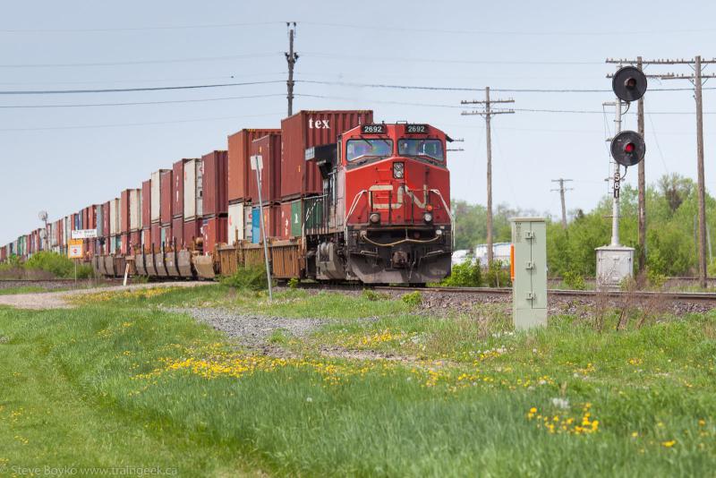 CN 2692 in Portage la Prairie