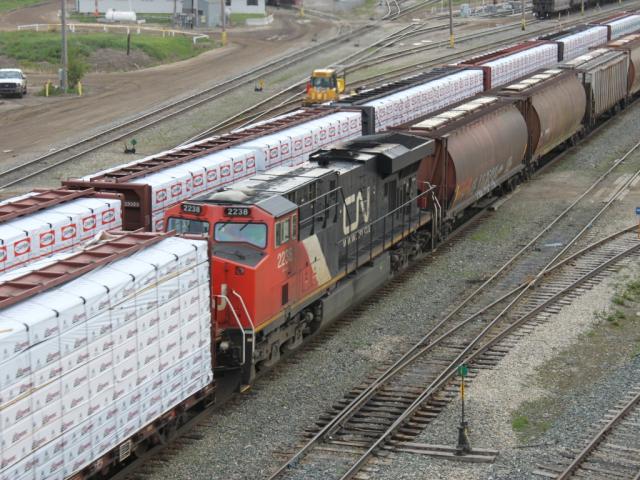 CN 2238 mid-train (DPU) in Edmonton, Alberta