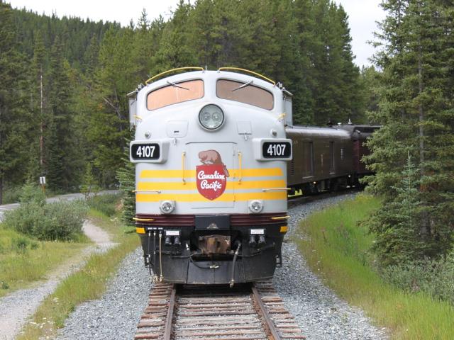 CP 4107 in Lake Louise