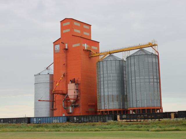 Pioneer grain elevator in Morse SK