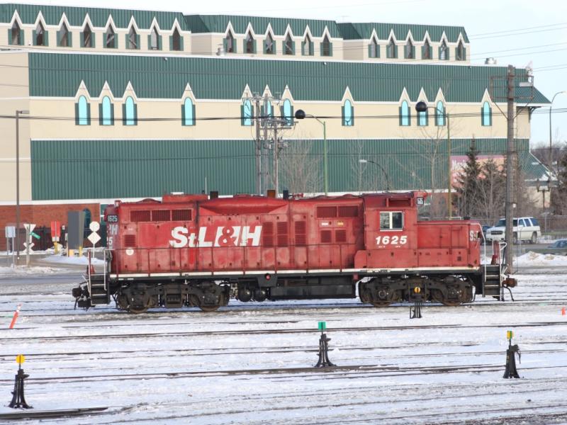 CP 1625 in Winnipeg